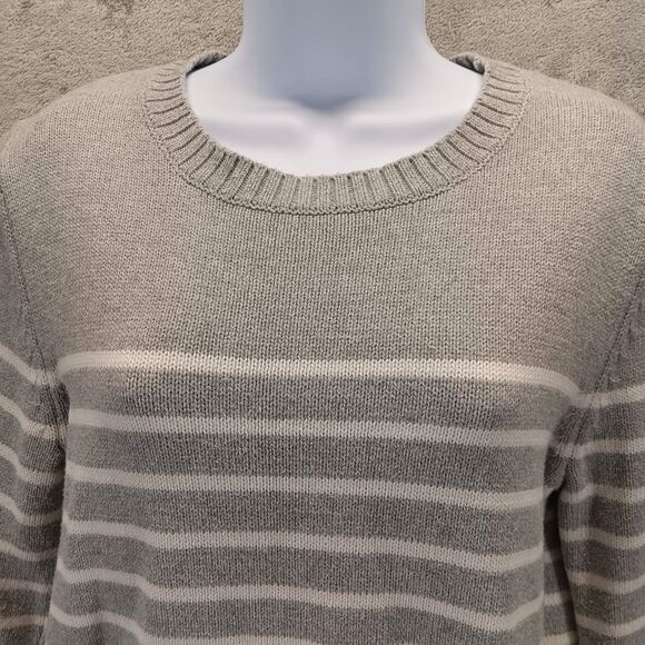 Gap Womens Sweater Cotten Knit Gray White Striped Crew Neck Casual Size M - Picture 8 of 10